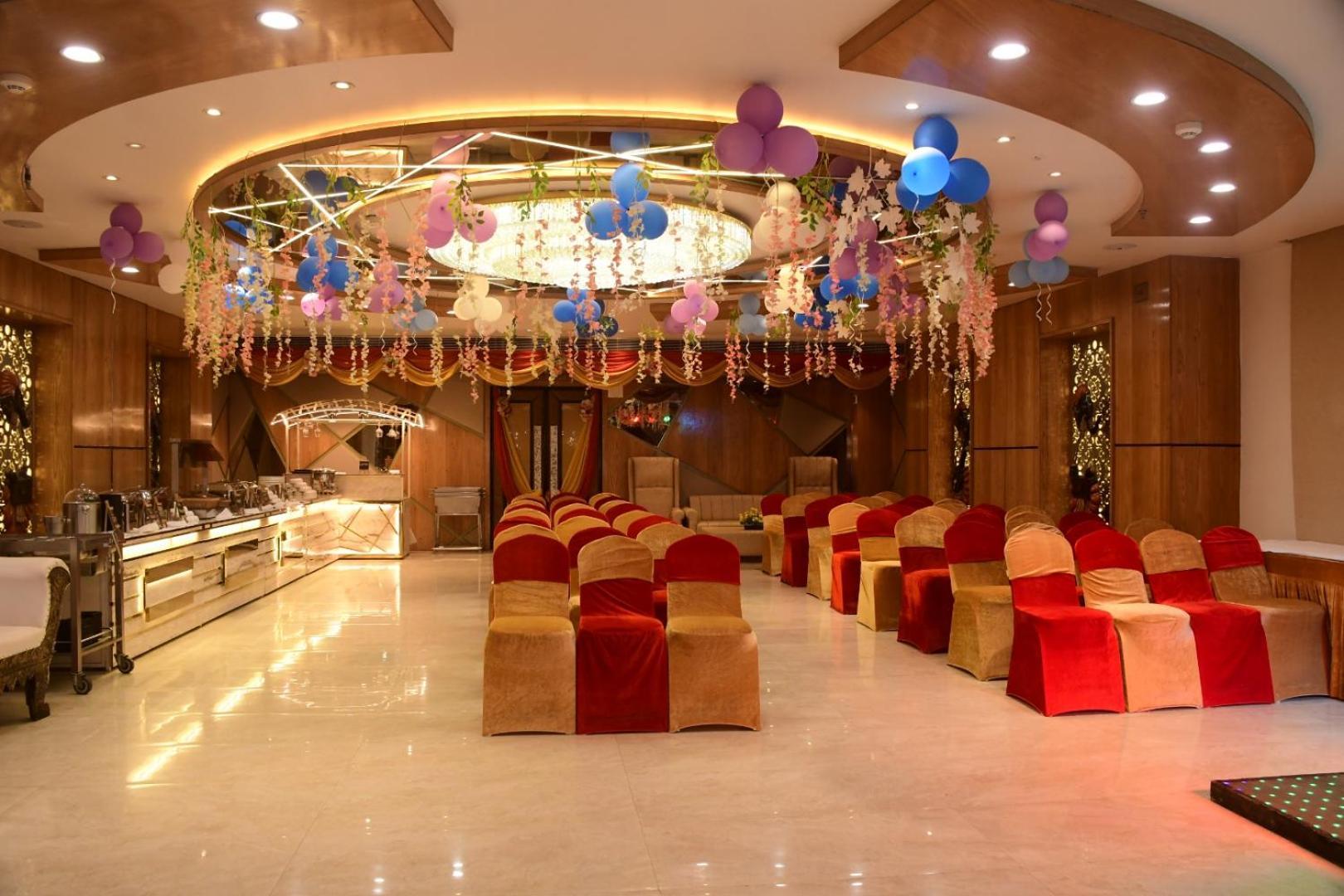 Hotel Gurveer Royal Lucknow Extérieur photo