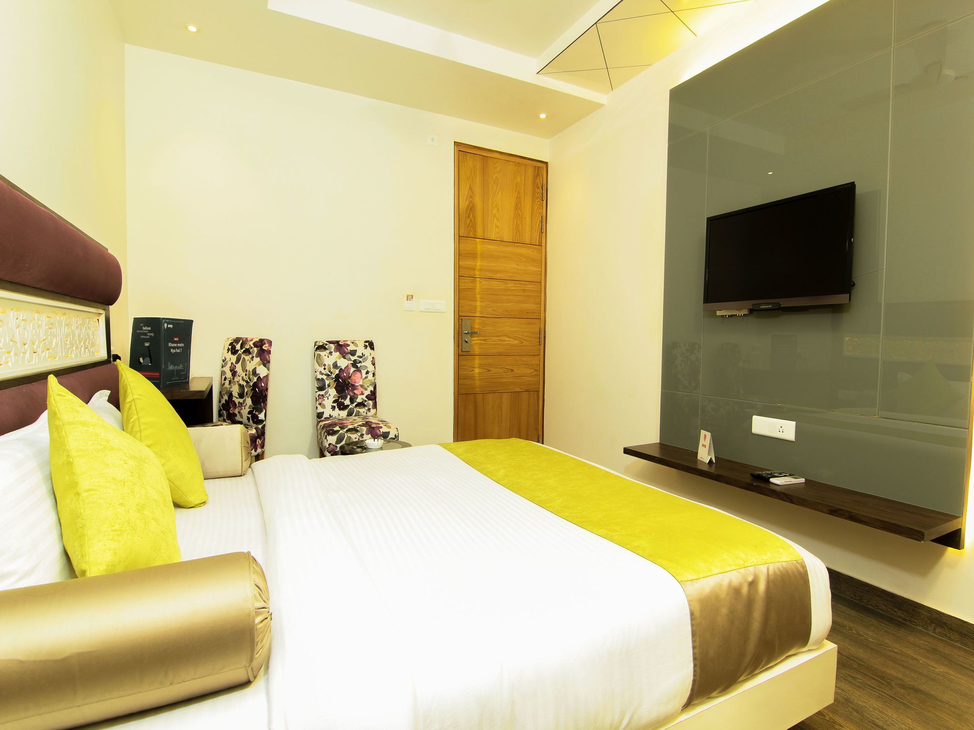 Hotel Gurveer Royal Lucknow Extérieur photo